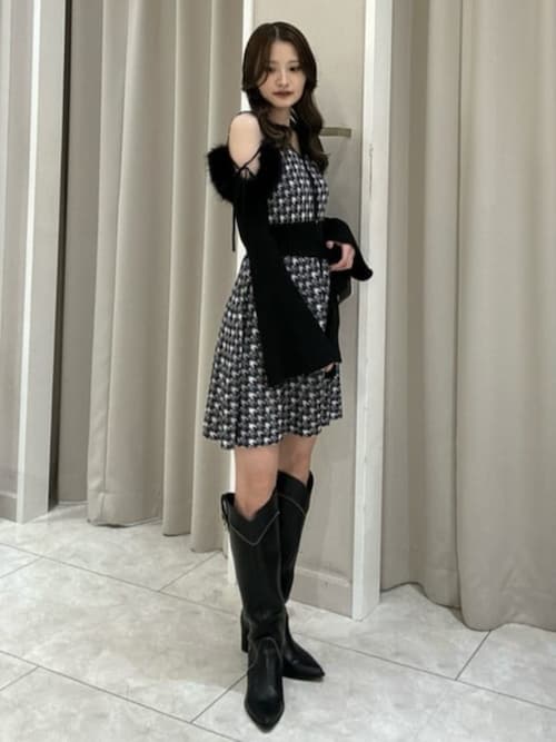 セール】many wayフェイクファージャガードミニニットワンピース 秋服