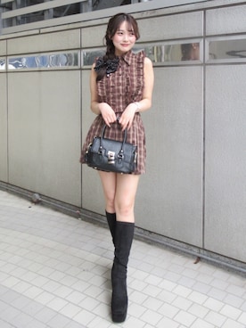 「rienda（リエンダ）のフリルデザインシャツ 夏服 秋服（シャツ/ブラウス、ブラウン系）」を使った、riendaofficialさん（レディース・154cm）の秋コーディネート