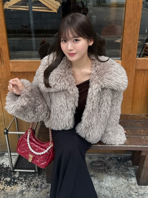 セール】ショート丈フェイクプードルファーブルゾン 秋服（ブルゾン