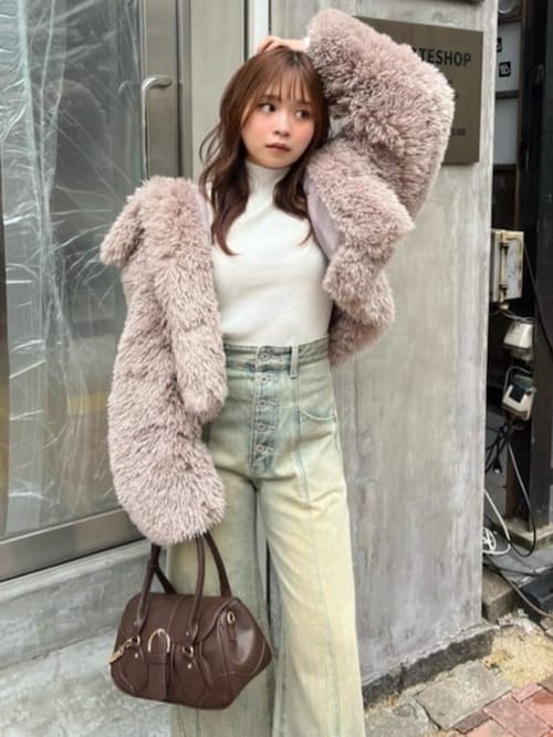 セール】ショート丈フェイクプードルファーブルゾン 秋服（ブルゾン