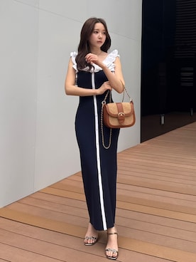 「rienda（リエンダ）の【AKB48 伊藤百花さん着用】フリルディテールタイトニットワンピース 夏服（ワンピース、ブルー系）」を使った、riendaofficialさん（レディース・154cm）の夏コーディネート