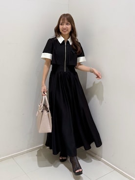 「rienda（リエンダ）の【再入荷】バストディティールフレアワンピース　夏服（ワンピース、ブラック系）」を使った、riendaofficialさん（レディース・154cm）の夏コーディネート