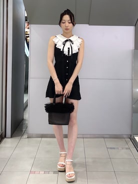 「rienda（リエンダ）のチュールコンビハンドバッグ 春服（ハンドバッグ、ブラック系）」を使った、riendaofficialさん（レディース・154cm）の夏コーディネート