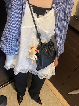 「Omekashi（オメカシ）のアイテム」を使った、shさん（レディース・157cm）の春コーディネート