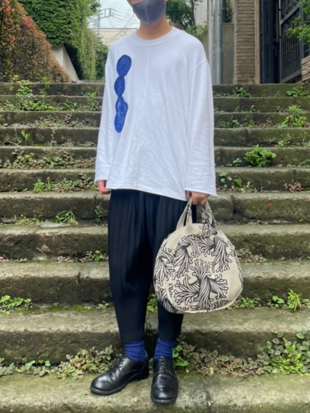 「amachi.のアイテム（スウェット、ホワイト系）」を使った、TTR's closetさん（メンズ・175cm）の夏コーディネートの1枚目の写真