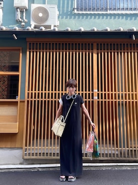 「Dr. Martens（ドクターマーチン）のアイテム」を使った、Saraさん（レディース・157cm）の夏コーディネート