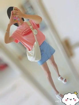 「SKECHERS（スケッチャーズ）のアイテム（サンダル）」を使った、xinさん（レディース・160cm）の冬コーディネート