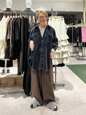「LEPSIM（レプシィム）のイージーコクーンカラーパンツ　1043483（その他パンツ、ブラウン系）」を使った、miiisanさん（レディース・150cm）の秋コーディネート