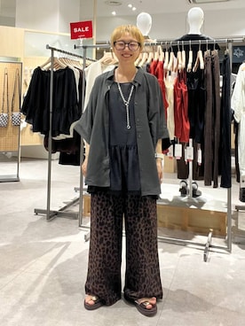 「LEPSIM（レプシィム）のステンレスカラビナY字ネックレス　1023638（ネックレス、シルバー系）」を使った、miiisanさん（レディース・150cm）の夏コーディネート