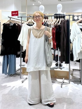 「LEPSIM（レプシィム）のBIGカラーショルダートート　1043478（トートバッグ、グレー系）」を使った、miiisanさん（レディース・150cm）の夏コーディネート
