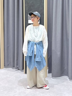 「LEPSIM（レプシィム）の《リネンライクドライシリーズ》ギャザーワイドパンツ　638911（その他パンツ、ベージュ系）」を使った、miiisanさん（レディース・150cm）の春コーディネート