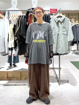 「LEPSIM（レプシィム）のイージーコクーンカラーパンツ　1043483（その他パンツ、ブラウン系）」を使った、miiisanさん（レディース・150cm）の夏コーディネート