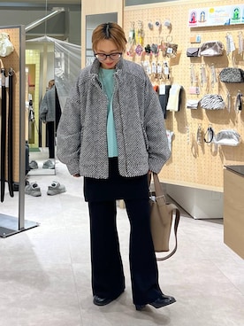 「アイテム（その他トップス）」を使った、miiisanさん（レディース・150cm）の秋コーディネート