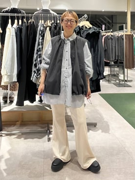 「LEPSIM（レプシィム）の《un STANDARD by LEPSIM》袖シャーリングシャツ　1051932（シャツ/ブラウス、その他）」を使った、miiisanさん（レディース・150cm）の秋コーディネート