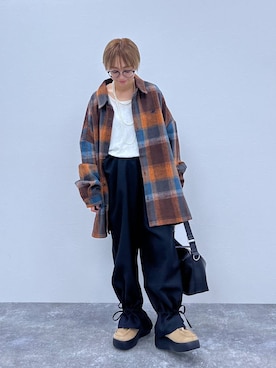 「LEPSIM（レプシィム）のアウトリンキングシアープルオーバー　582453（Tシャツ/カットソー）」を使った、miiisanさん（レディース・150cm）の秋コーディネート