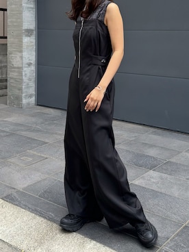 「ラメニット」｜「アイテム（サロペット/オーバーオール）」を使った、LADYMADE Stylingさん（レディース・160cm）の春コーディネート