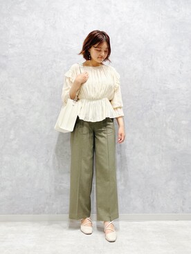 ビスチェベルトSETストレートパンツを使った人気ファッション 