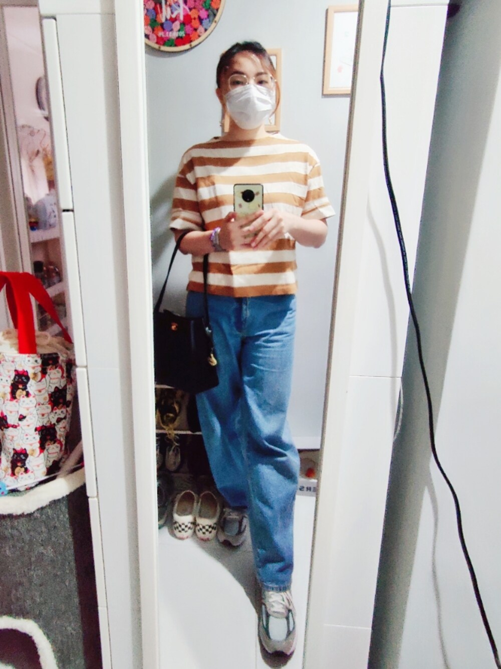 「wiwt、UNIQLO、working style、hkgirl、September 2021、夏秋コーデ、chanel #vintage、微胖穿搭」｜「UNIQLOのアイテム（デニムパンツ、ブルー系）」を使った、Yukariveraさん（レディース・164cm）の秋コーディネートの1枚目の写真