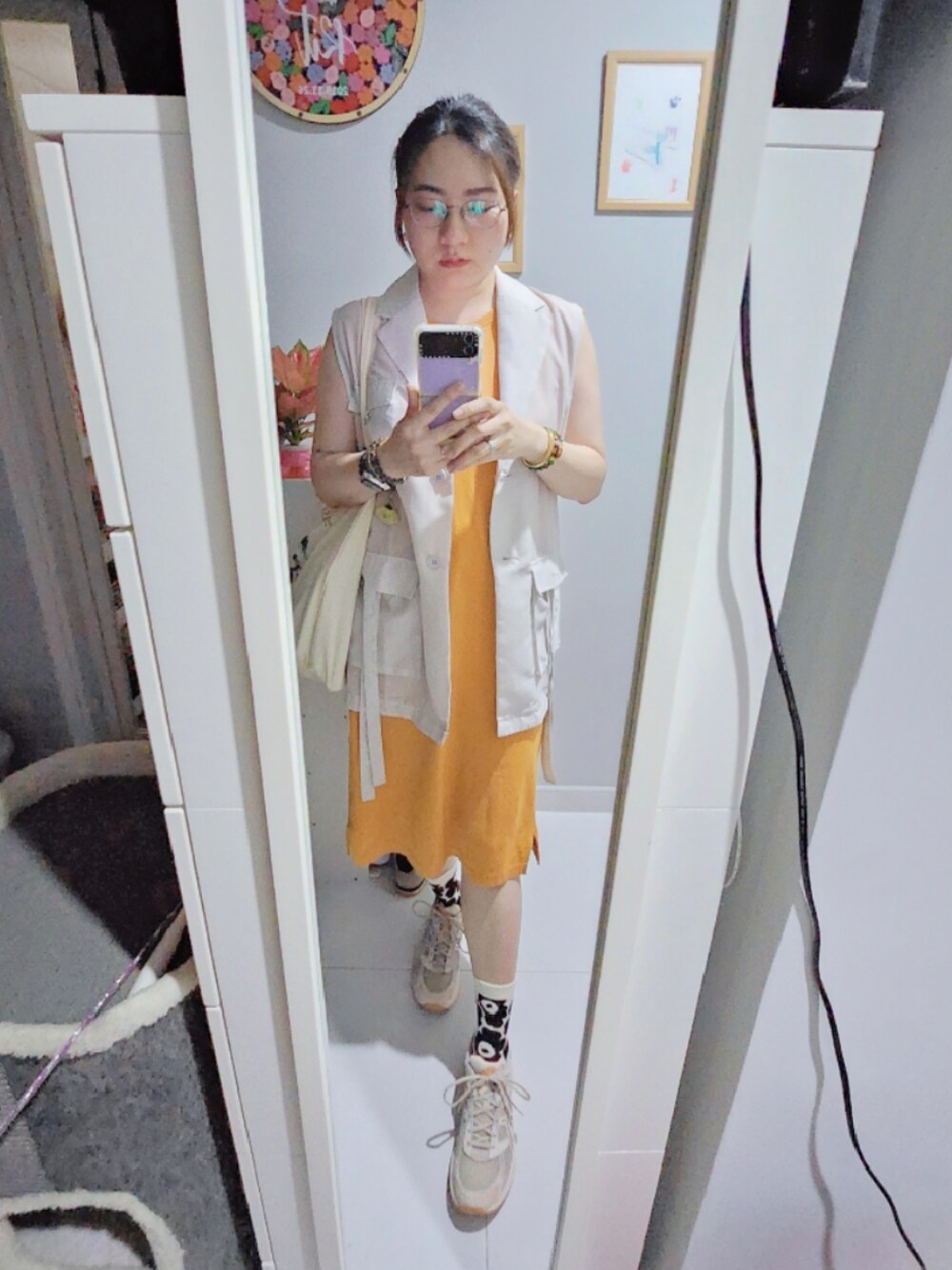 「ootd、夏、wiwt、UNIQLO、2023 June、hkgirl、interview look」｜「ASICSのアイテム（スニーカー、ベージュ系）」を使った、Yukariveraさん（レディース・164cm）の夏コーディネートの1枚目の写真