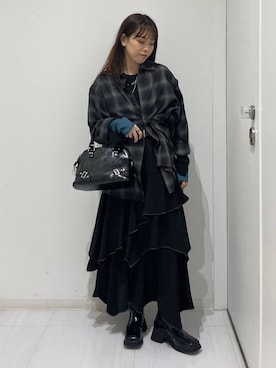 「PAGEBOY（ページボーイ）のオンブレチェックシャツ/チェックシャツ【2WAY仕様/シワになりにくい】（シャツ/ブラウス、ブラック系）」を使った、静。さん（レディース・154cm）の秋コーディネート