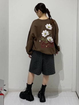 「PAGEBOY（ページボーイ）のレースアップトラックブーツ【ストレッチ/抗菌防臭/軽量/美脚】（ブーツ、ブラック系）」を使った、静。さん（レディース・154cm）の秋コーディネート