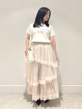 「JILL by JILL STUART（ジルバイジルスチュアート）のフラワーロゴＴシャツ（Tシャツ/カットソー、ホワイト系）」を使った、takeuchiさん（レディース・151cm）の夏コーディネート