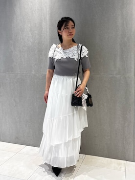 「JILL by JILL STUART（ジルバイジルスチュアート）のデコルテレースニット（ニット/セーター、グレー系）」を使った、takeuchiさん（レディース・151cm）の夏コーディネート