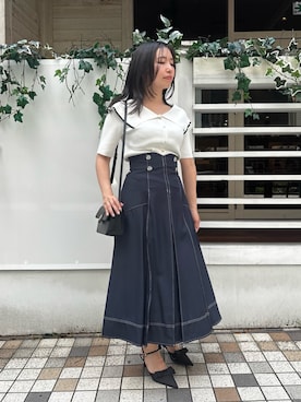 「JILL by JILL STUART（ジルバイジルスチュアート）のビッグカラーリブニット（ニット/セーター、ホワイト系）」を使った、takeuchiさん（レディース・151cm）の夏コーディネート