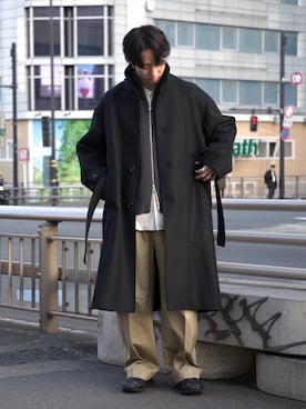 「アイテム（ステンカラーコート）」を使った、PUBLIC TOKYO MENS さん（メンズ・178cm）の冬コーディネート