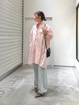 「アイテム（チョーカー）」を使った、whim_hirasakiさん（レディース・157cm）の冬コーディネート