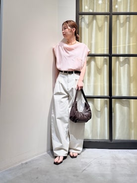 「THE PAUSE（ザ ポーズ）のアイテム」を使った、whim_hirasakiさん（レディース・157cm）の春コーディネート