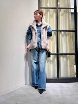 「Whim Gazette（ウィムガゼット）のルーズデニムパンツ/セットアップ可（デニムパンツ、ブルー系）」を使った、whim_hirasakiさん（レディース・157cm）の秋コーディネート