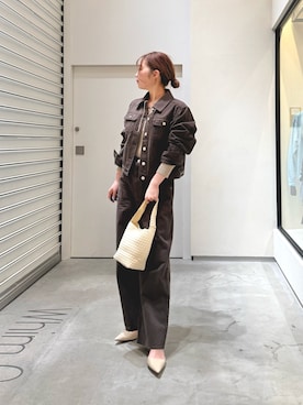 「THE PAUSE（ザ ポーズ）のアイテム（パンツ）」を使った、whim_hirasakiさん（レディース・157cm）の春コーディネート