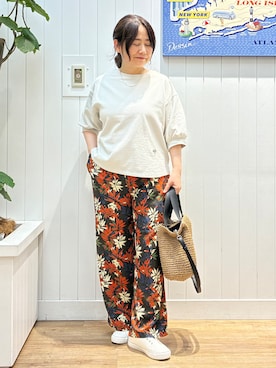 「Dessin（デッサン）の【360度可愛い・洗える】バックヘンリーカットソー（Tシャツ/カットソー、ベージュ系）」を使った、msatoさん（レディース・155cm）の春コーディネート