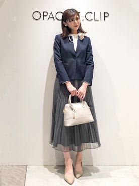 「アイテム（ブローチ/コサージュ、ベージュ系）」を使った、もんちゃんさん（レディース・167cm）の春コーディネート