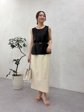 「Jena espace merveilleux(ジェナ エスパスメルヴェイユ)の〈7/9インスタライブご紹介アイテム〉サテンノースリブラウス(シャツ/ブラウス、ブラック系)」を使った、minr666さん(レディース・156cm)の夏コーディネート