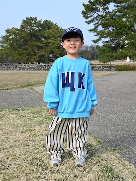 「Catchup（ケチャップ）の【Catchup】"All we need is Catchup"キャップ（キャップ、ブルー系）」を使った、deee🐏さん（キッズ・90cm）の春コーディネート