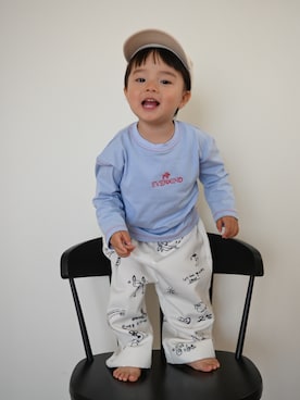 「everkindのアイテム（Tシャツ/カットソー、ブルー系）」を使った、deee🐏さん（キッズ・90cm）の春コーディネート