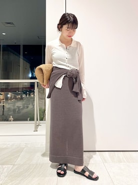 「SLOBE IENA（スローブイエナ）のテープヤーンニットスカート（スカート、グリーン系）」を使った、hiraoさん（レディース・156cm）の春コーディネート