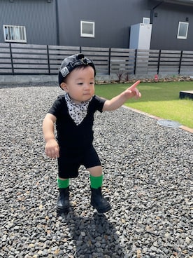 「H&M（エイチ・アンド・エム）のアイテム（シューズ）」を使った、mukuさん（キッズ・100cm）の春コーディネート