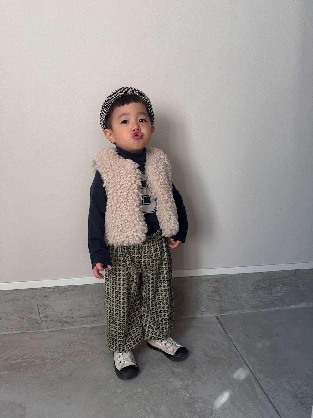 Misha & Puffのパンツを使ったキッズ人気ファッションコーディネート