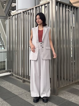 「MURUA（ムルーア）のアイテム（トップス）」を使った、佐々谷玲央さん（レディース・168cm）の春コーディネート