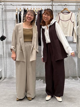 「LEPSIM（レプシィム）のソフトクッションパンプス　638849（パンプス、ホワイト系）」を使った、Michiさん（レディース）の春コーディネート