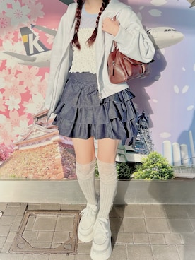 「靴下屋（クツシタヤ）のアイテム」を使った、ろーなさん（レディース・163cm）の春コーディネート