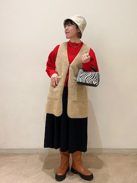 「ニットカーディガン」｜「アイテム（その他アウター）」を使った、久富さん（レディース・161cm）の冬コーディネート
