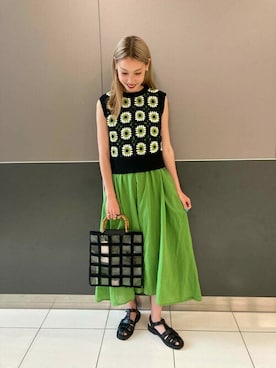 SENSE OF PLACE ONLINE STOREさん（レディース・164cm）の春コーディネート