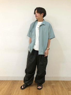 SENSE OF PLACE ONLINE STOREさん（メンズ・171cm）の春コーディネート