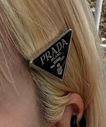 PRADA | ヘアピン
