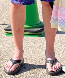 OOFOS | サンダル