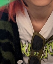 URBAN OUTFITTERS | Tシャツ/カットソー